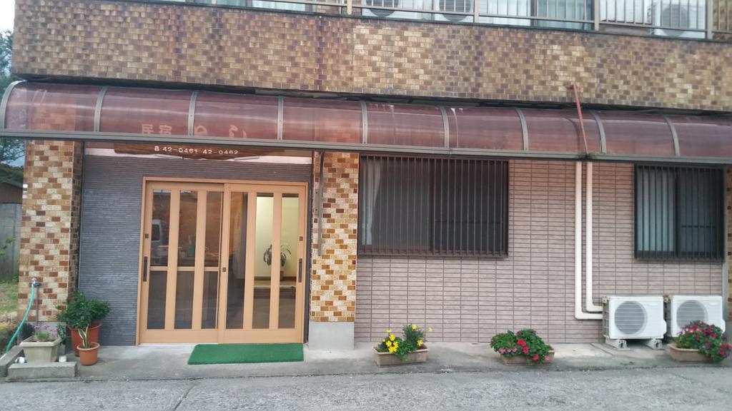 Minshuku Toshi Hotell Yakushima  Exteriör bild